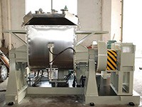 Vacuum Kneader