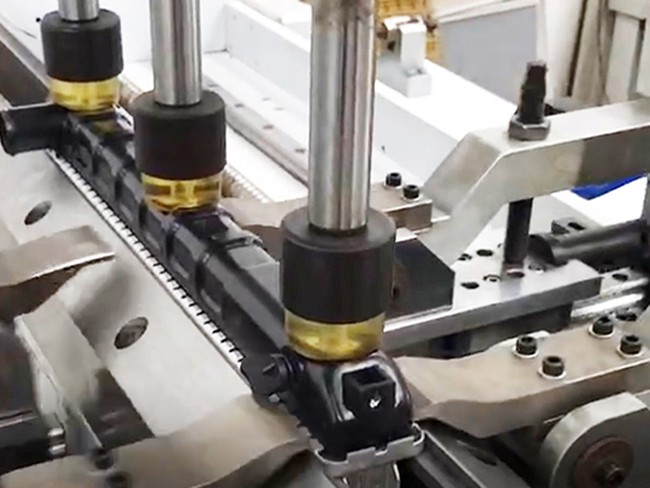 Radiator Water Tank Clinching Machine