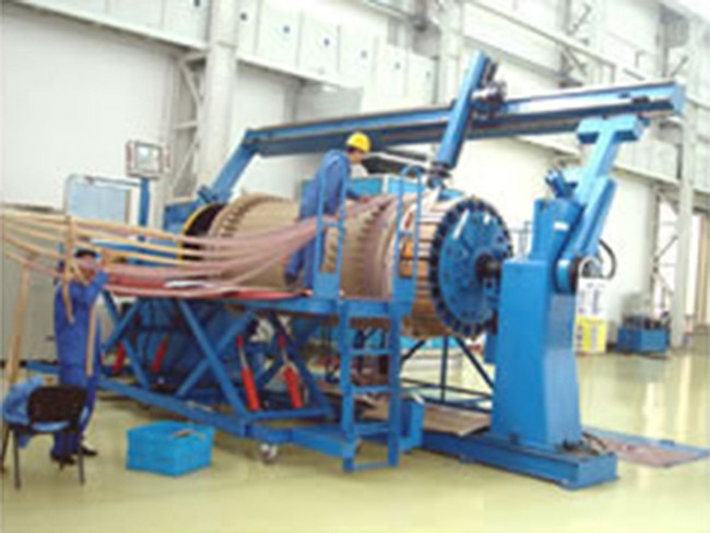 Horizontal Coil Winding Machine with Flexible Compacting Device